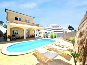 Charming Villa in Vidreres with Private Pool